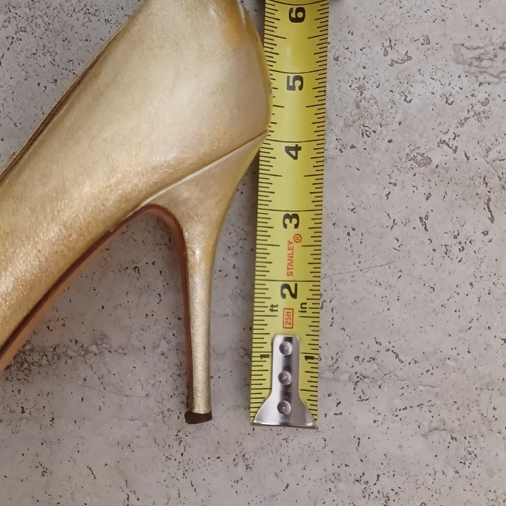 Michael Kors gold Stiletto Pump 8 heels shoe wedding  glam Party Y2k
